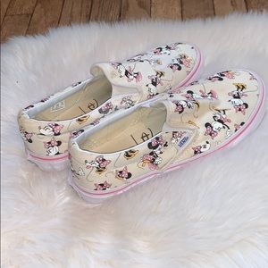 Disney MINNIE VANS